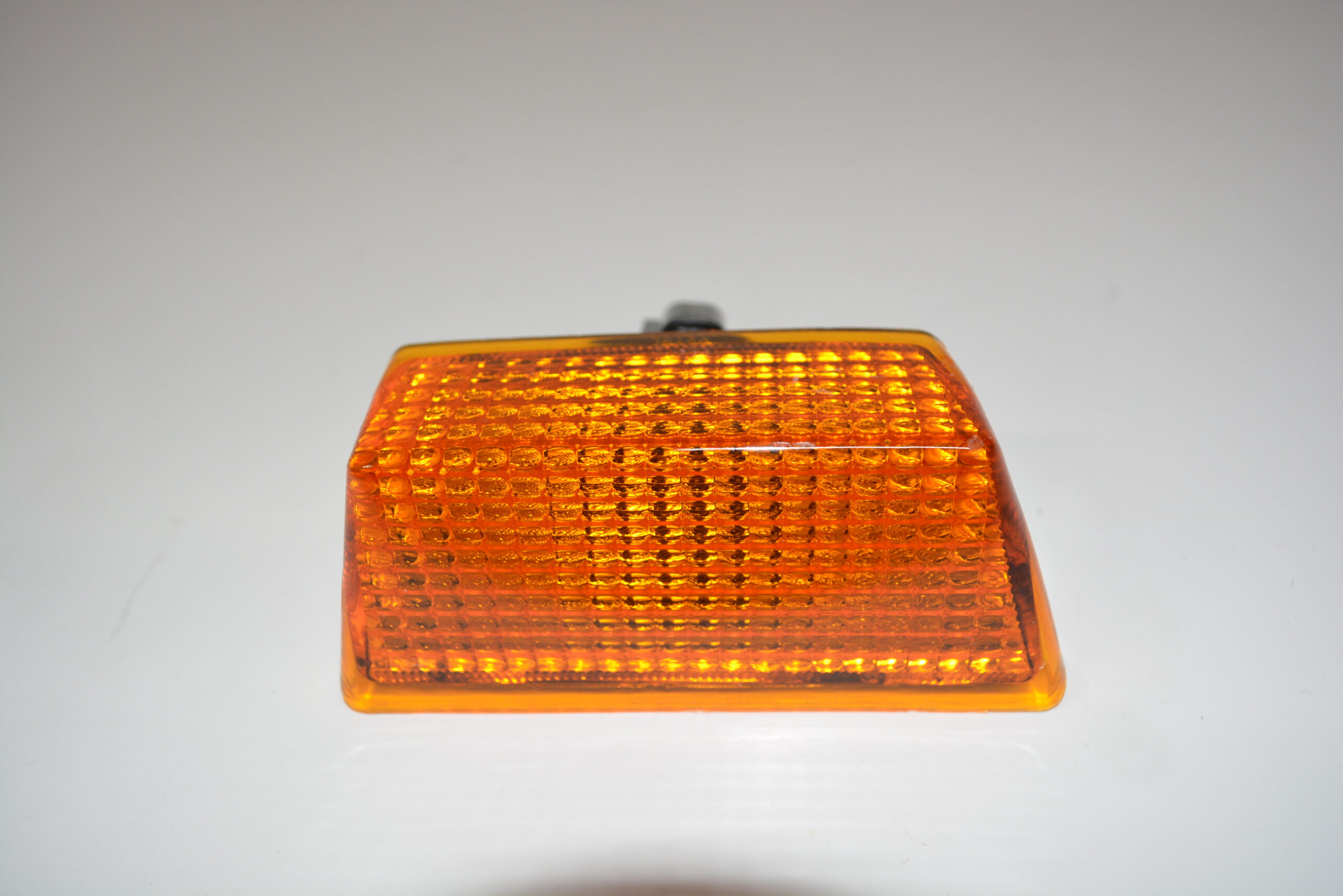 FM/FH/V2 CORNER LAMP/INDICATOR LHS