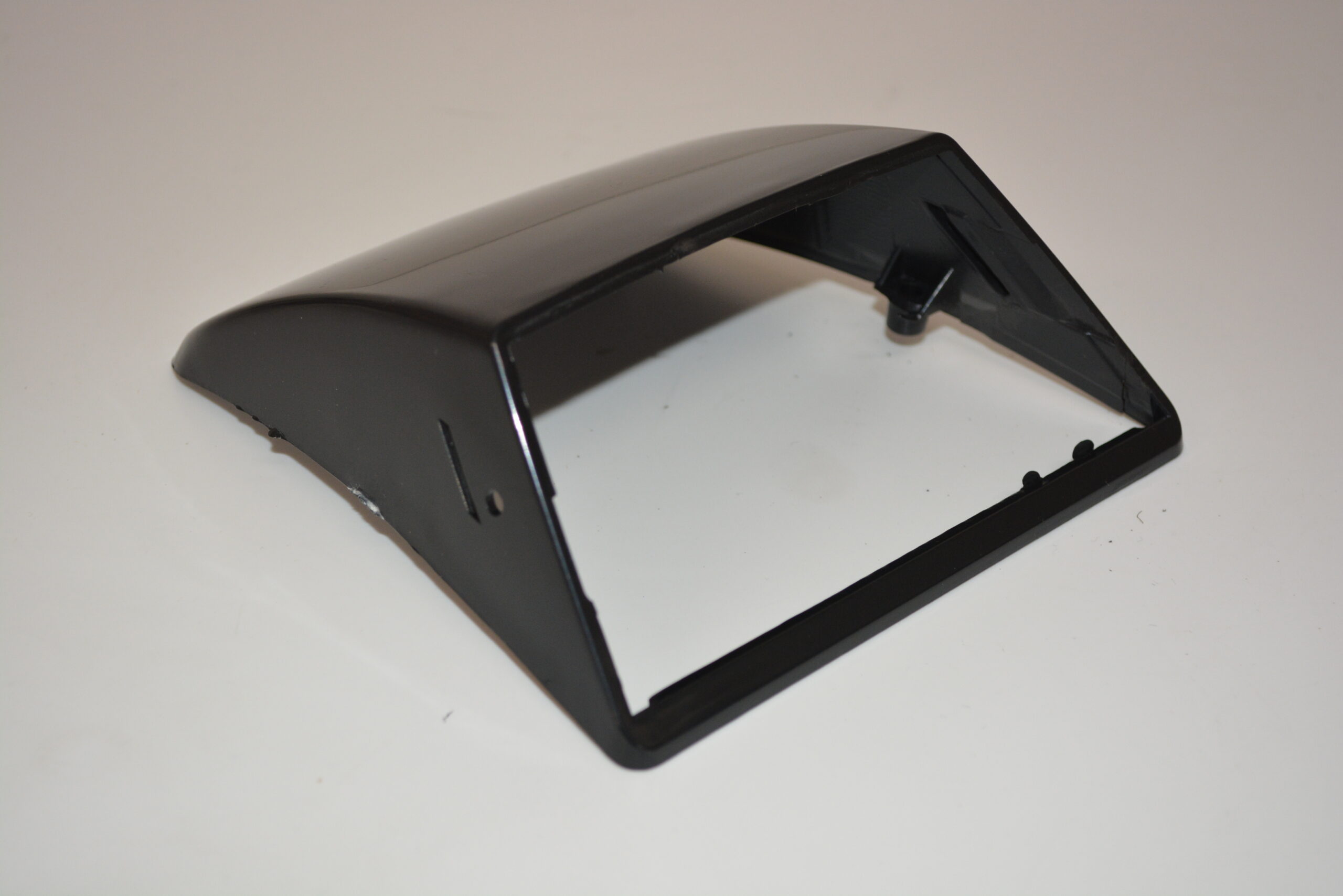 FM/FH CORNER LAMP HOUSING LHS