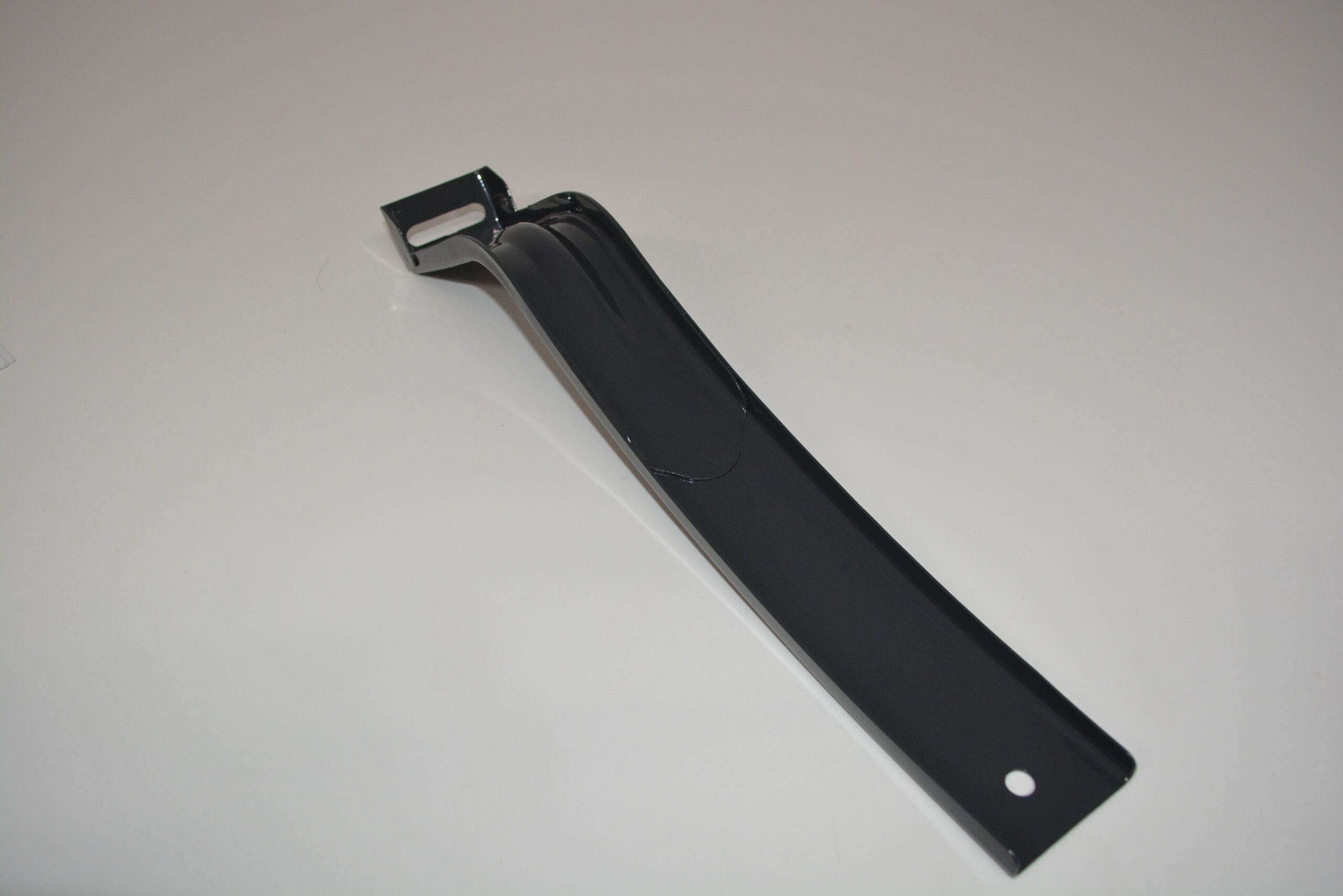 FRONT MUDGUARD BRACKET