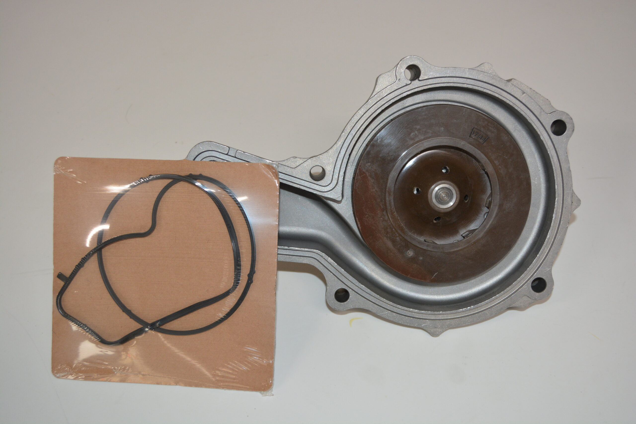 13L & 16L WATER PUMP UNIT