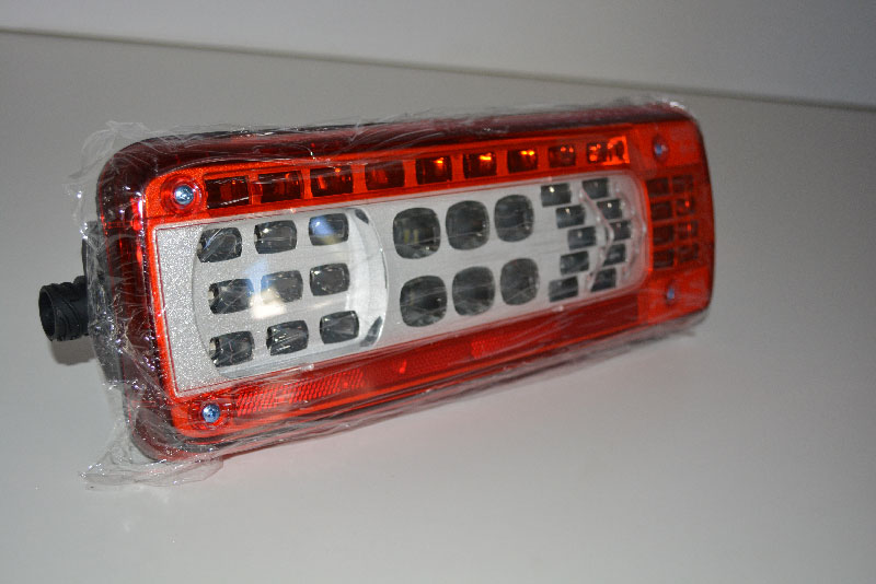 FM4/FH4 TAIL LAMP SHORT WITHOUT BUZZER RHS (L.E.D)