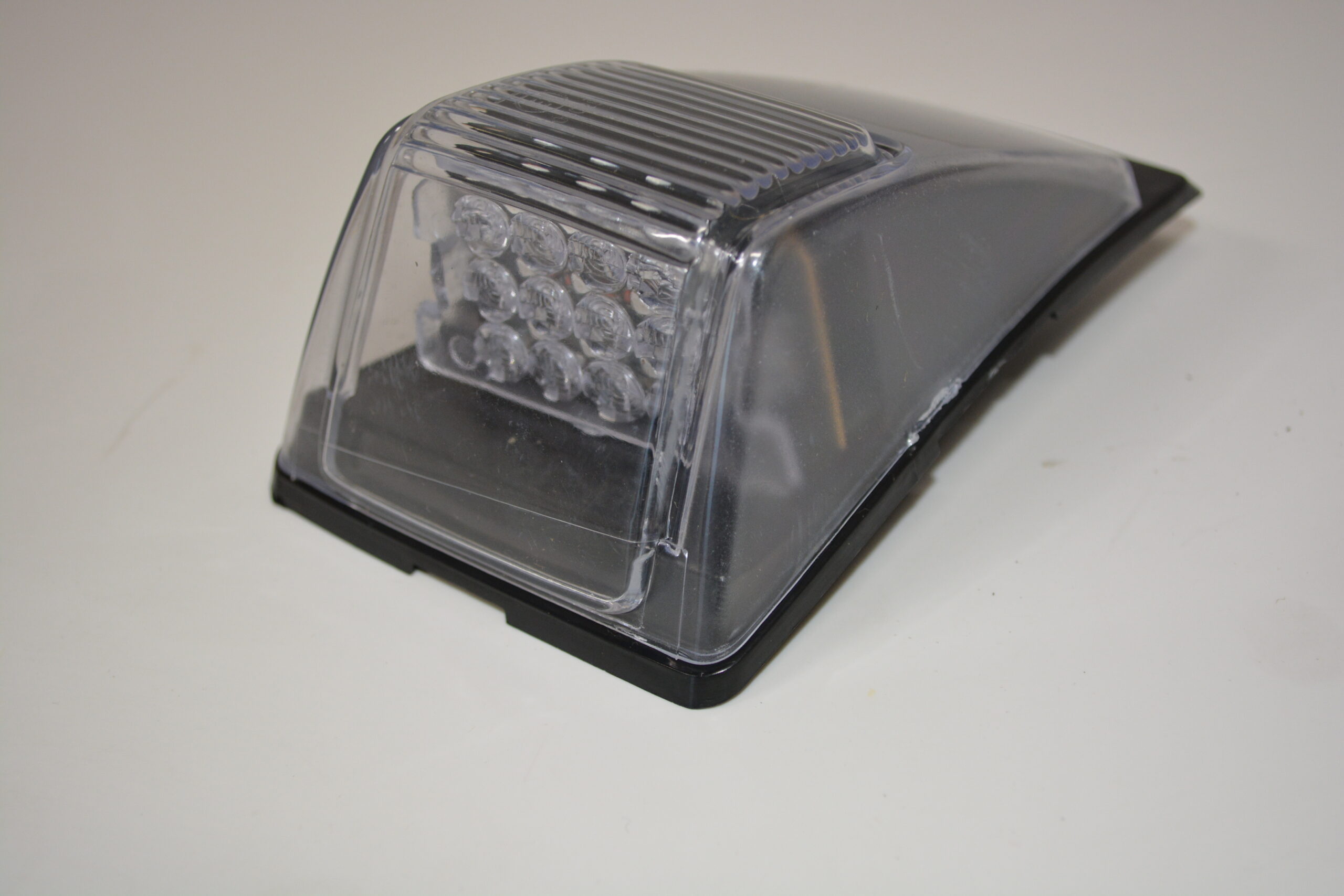 FM/FH/V3 CORNER LAMP RHS (L.E.D)