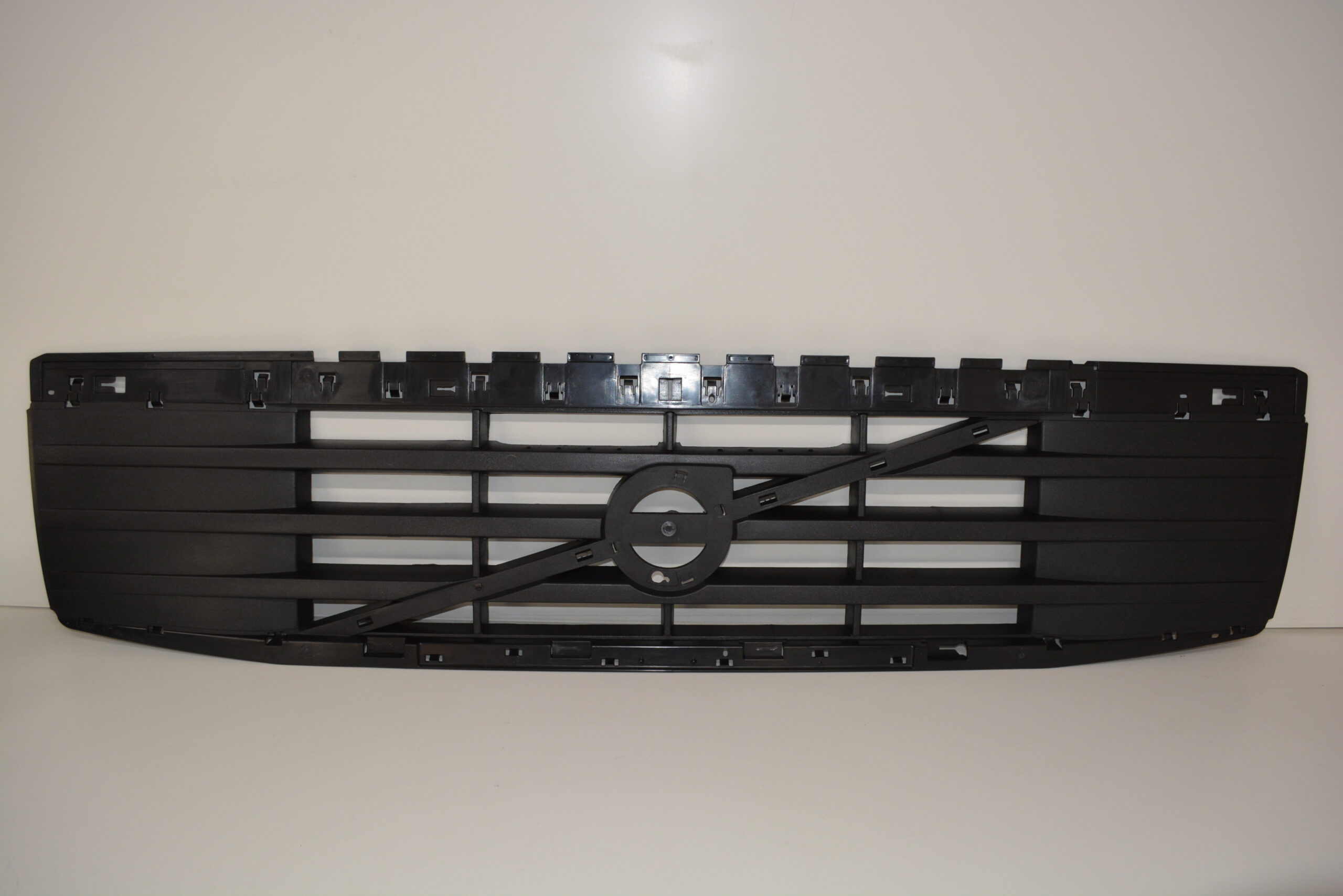 13L FH FRONT GRILLE (BARE)