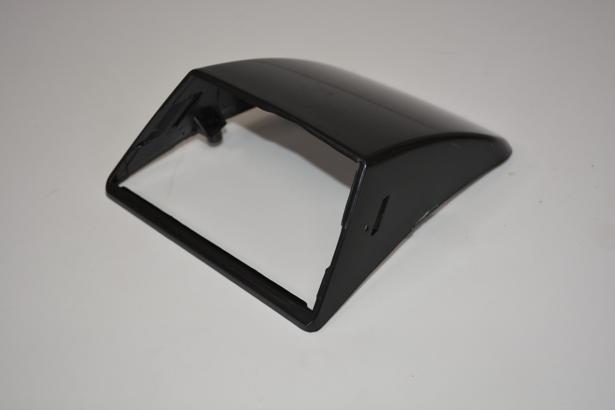 FM/FH CORNER LAMP HOUSING RHS